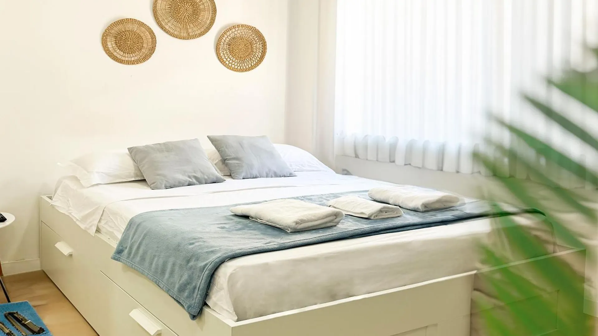 Homestay Habitacion Algeciras Centro - Hawkins Costa Ba